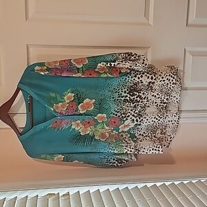 Soft Surrounding tunic size large